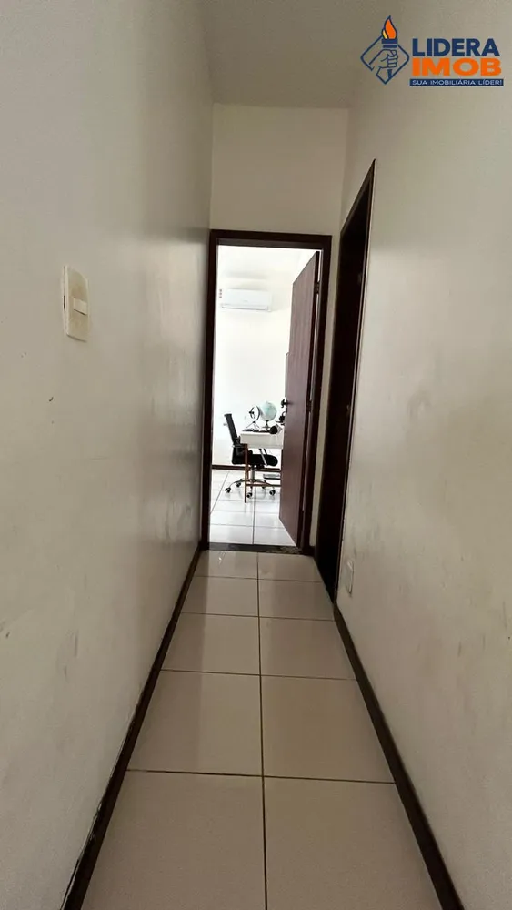 Casa, 4 quartos, 219 m² - Foto 2