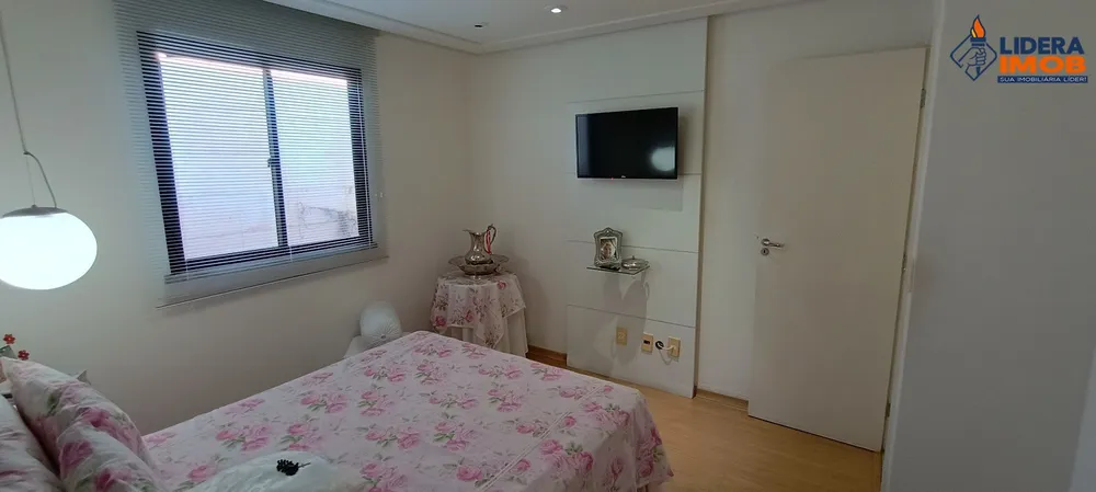 Casa, 3 quartos, 271 m² - Foto 10