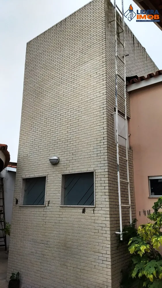 Casa, 3 quartos, 271 m² - Foto 4