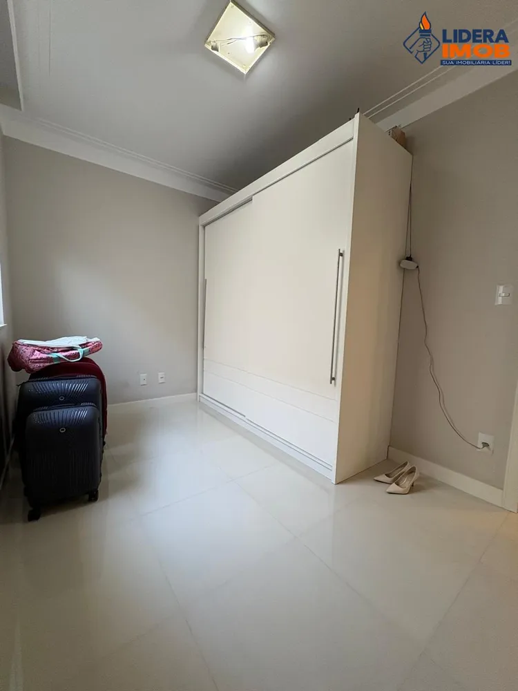 Casa, 3 quartos, 205 m² - Foto 3