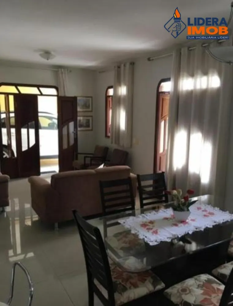 Casa, 3 quartos, 220 m² - Foto 14