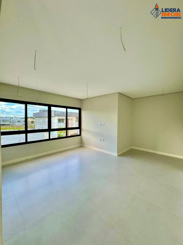Casa, 4 quartos, 252 m² - Foto 2