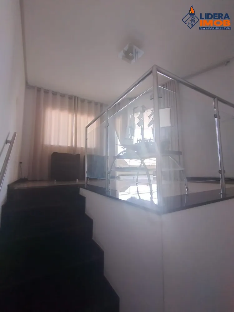Casa, 4 quartos, 260 m² - Foto 3