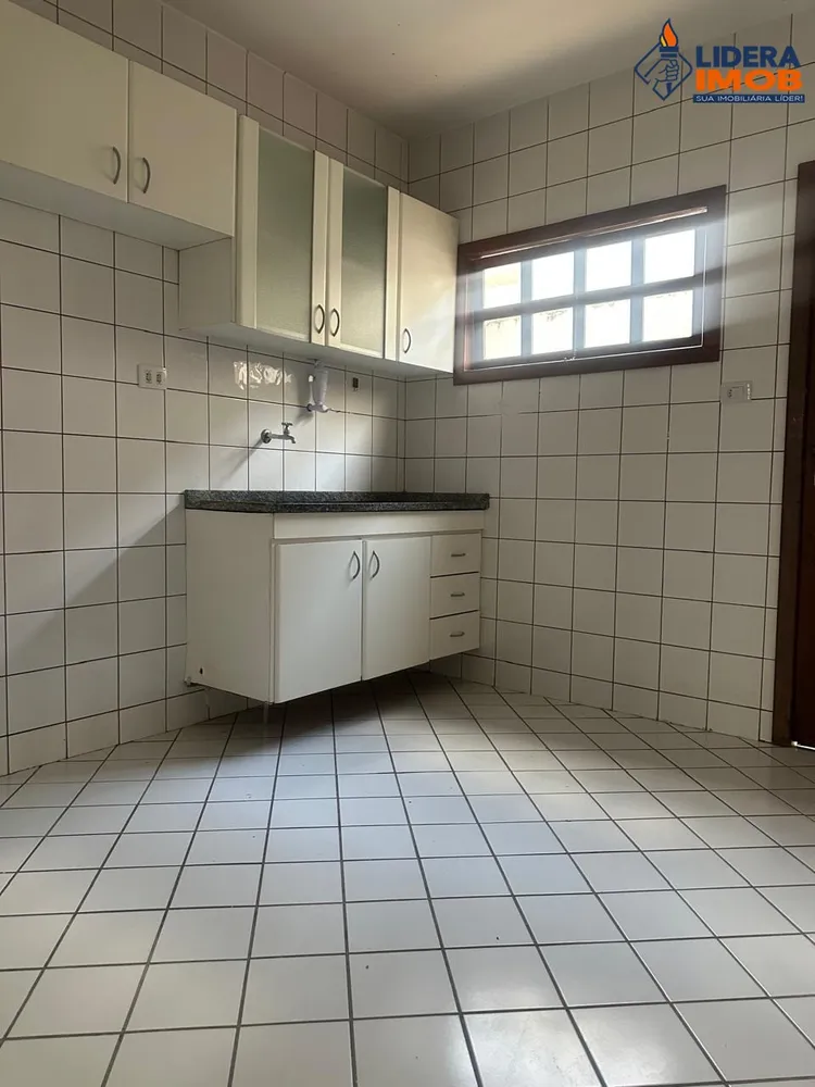 Casa, 3 quartos, 200 m² - Foto 9