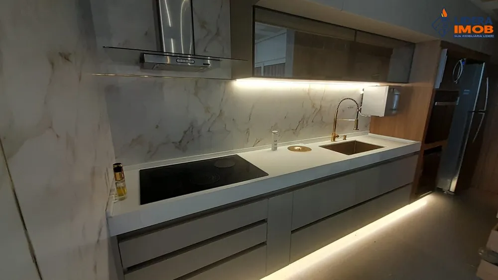 Casa, 4 quartos, 220 m² - Foto 3