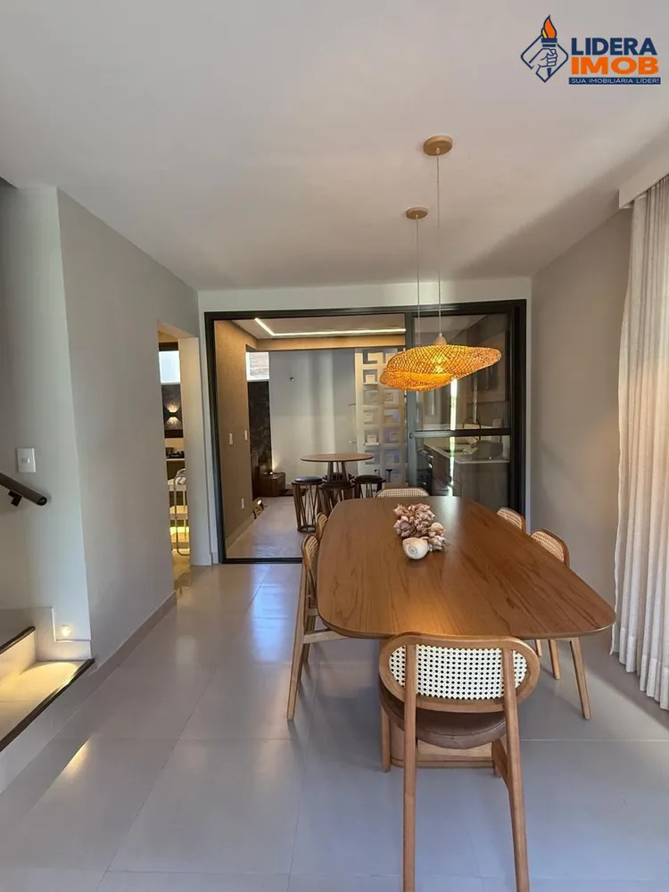 Casa, 4 quartos, 270 m² - Foto 2