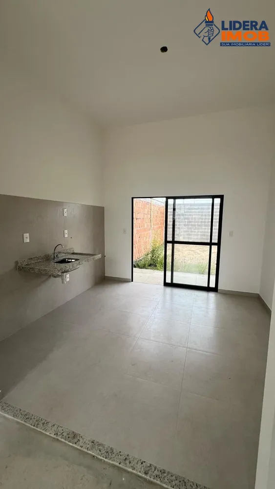 Casa, 3 quartos, 240 m² - Foto 2