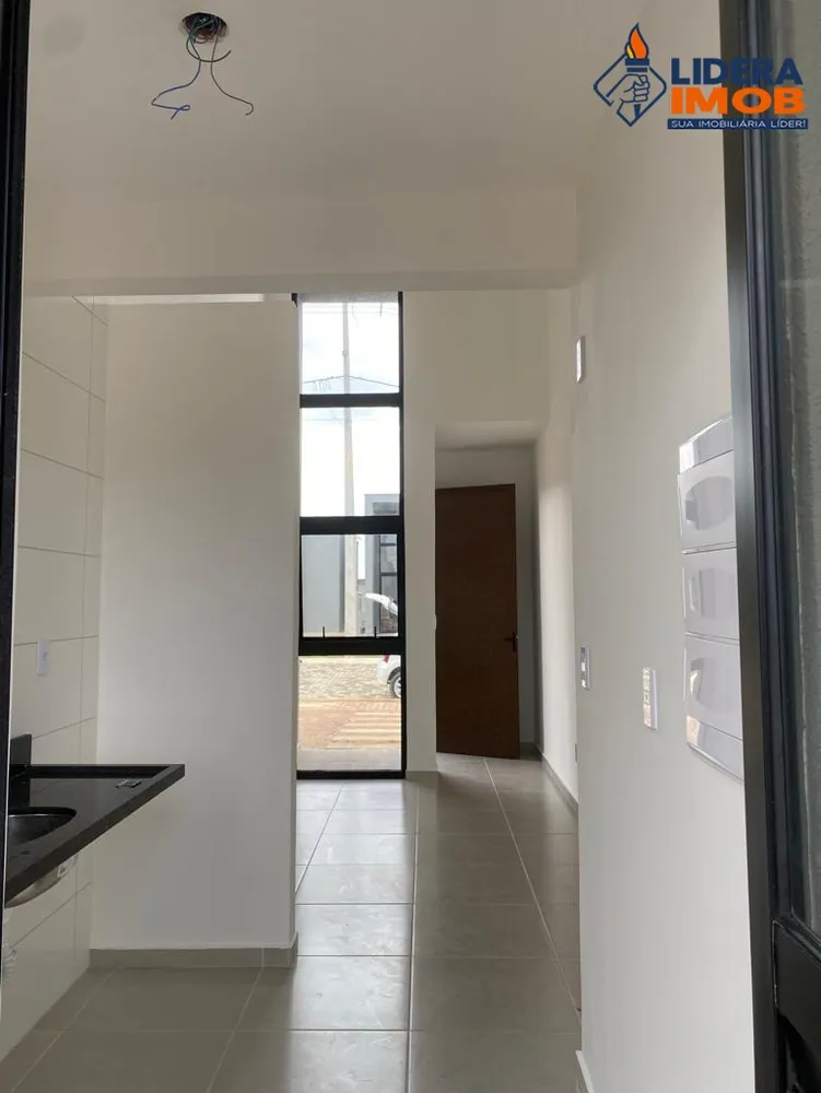 Casa, 3 quartos, 177 m² - Foto 2