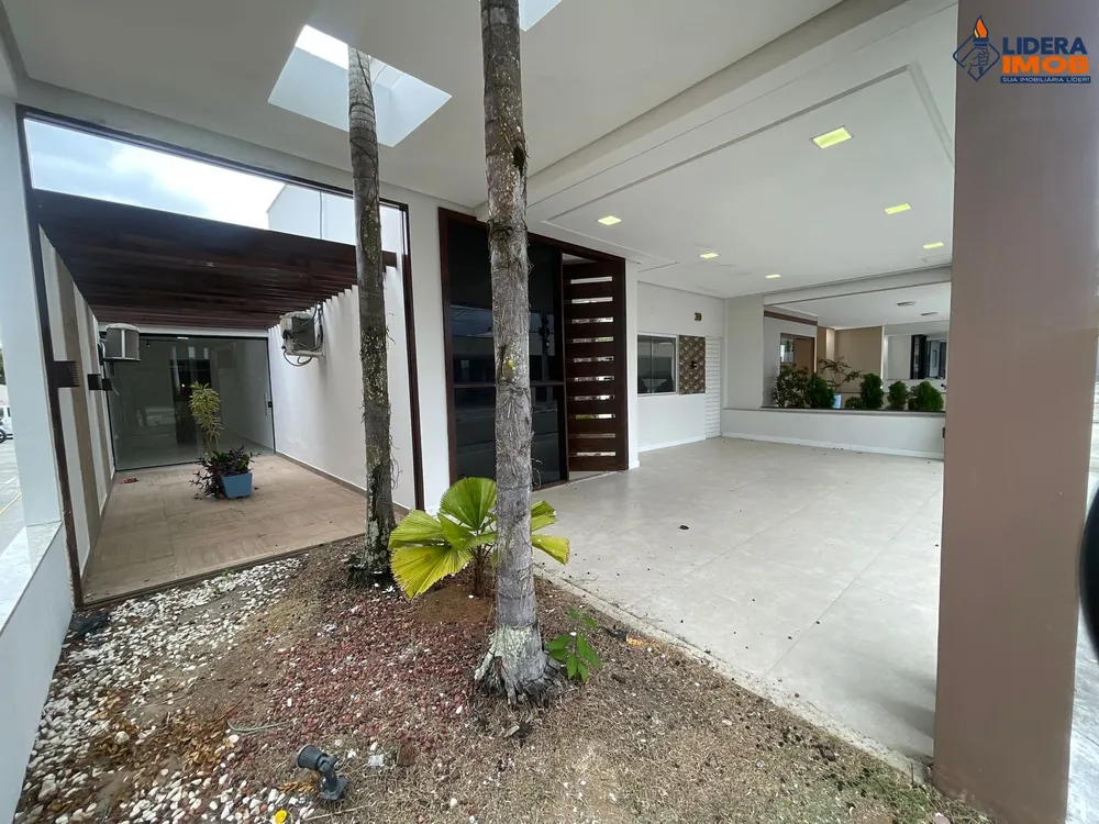 Casa, 3 quartos, 265 m² - Foto 1