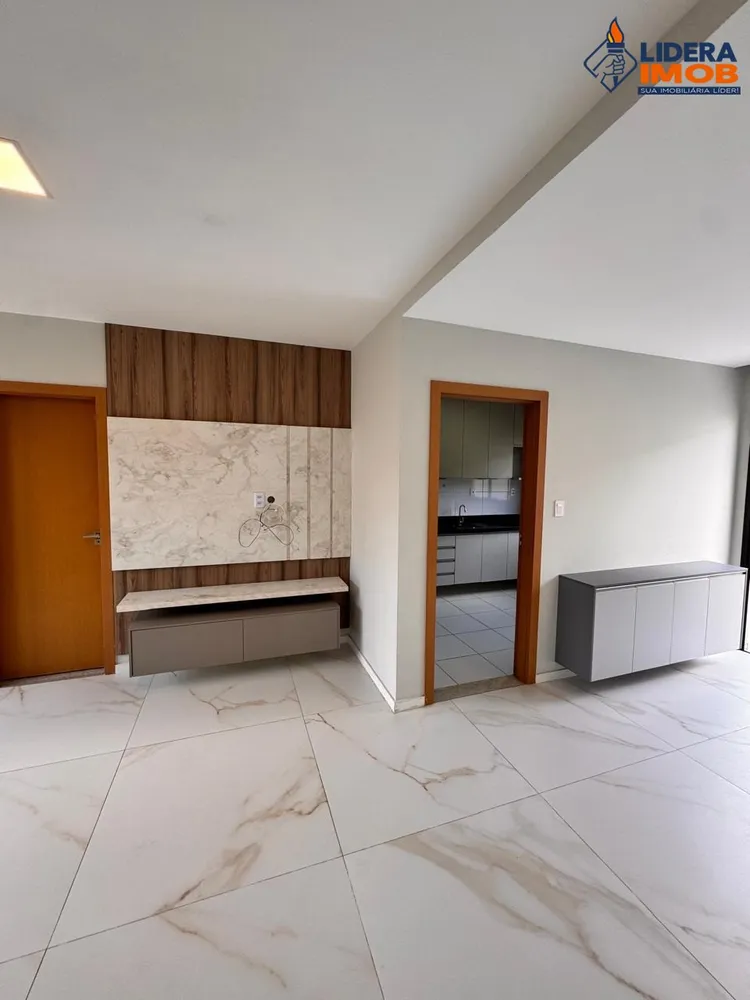 Casa, 3 quartos, 200 m² - Foto 2