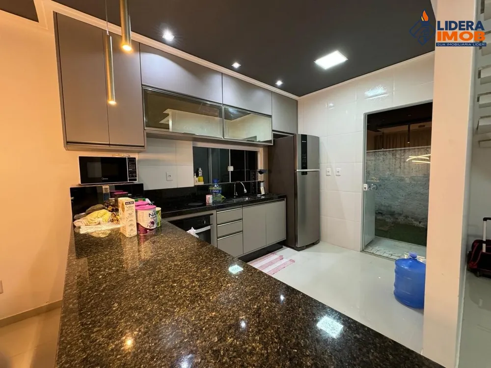 Casa, 4 quartos, 300 m² - Foto 11