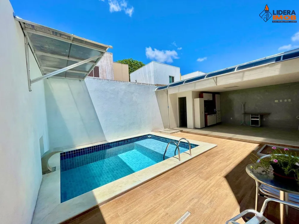 Casa, 3 quartos, 200 m² - Foto 1