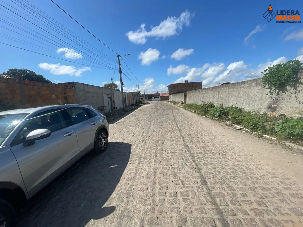 Casa, 2 quartos, 300 m² - Foto 2