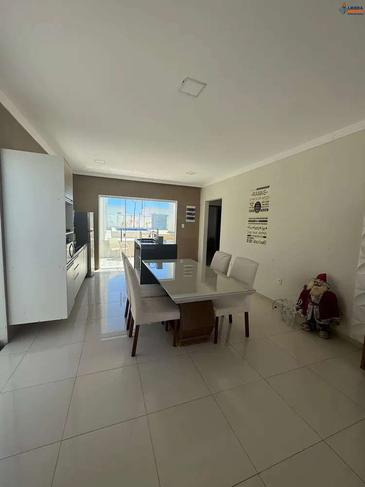 Casa, 3 quartos, 255 m² - Foto 3