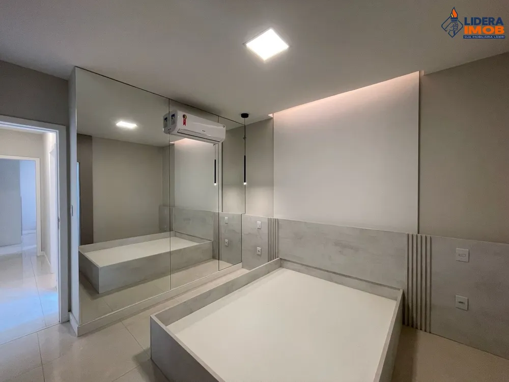 Casa, 3 quartos, 250 m² - Foto 8