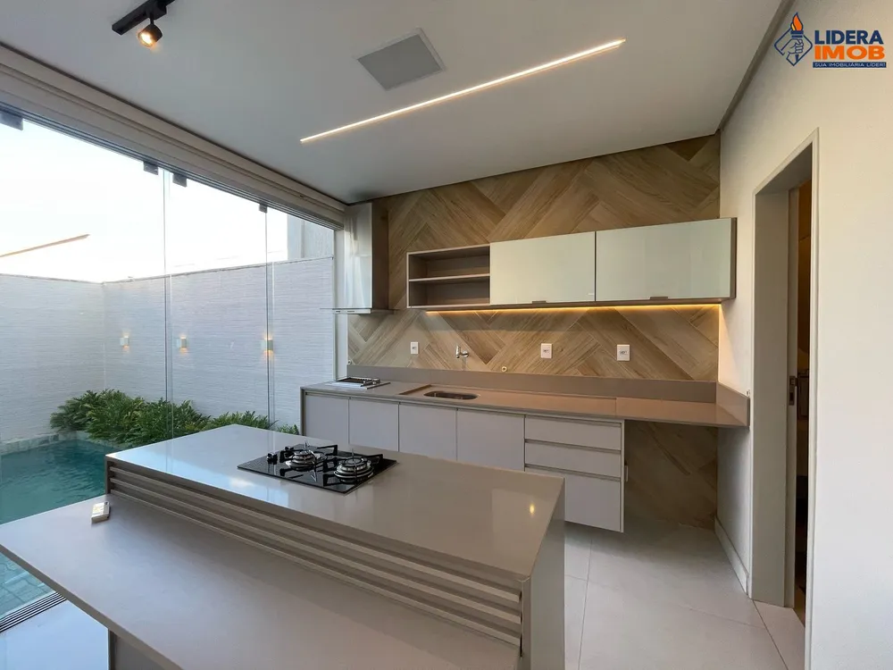 Casa, 3 quartos, 250 m² - Foto 3