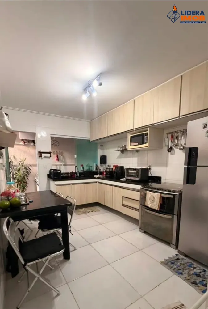 Casa, 4 quartos, 240 m² - Foto 6