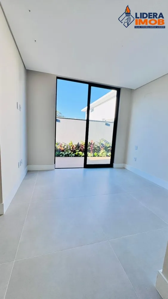 Casa, 3 quartos, 302 m² - Foto 8