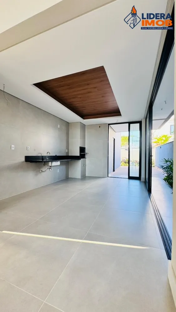 Casa, 3 quartos, 302 m² - Foto 1