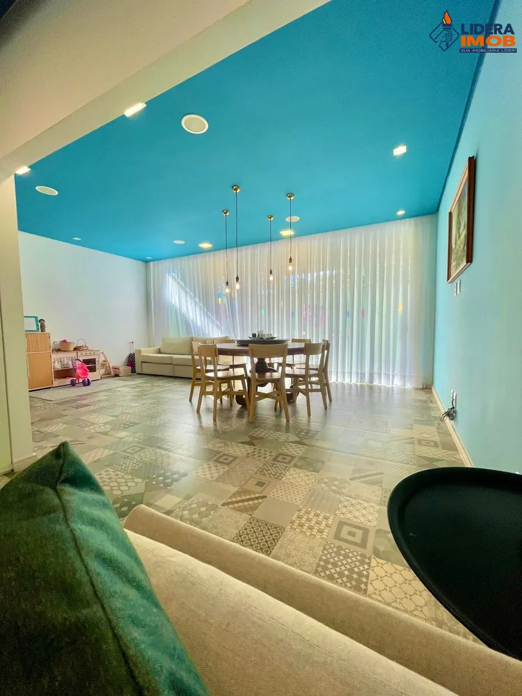 Casa, 3 quartos, 381 m² - Foto 2