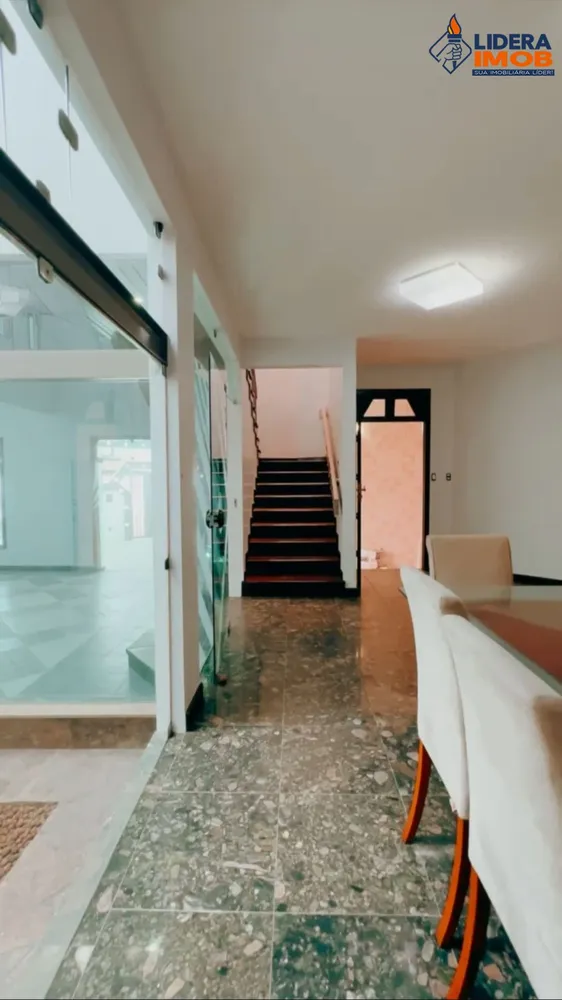 Casa, 4 quartos, 300 m² - Foto 12