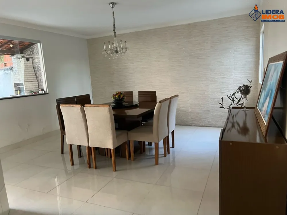Casa, 3 quartos, 200 m² - Foto 13