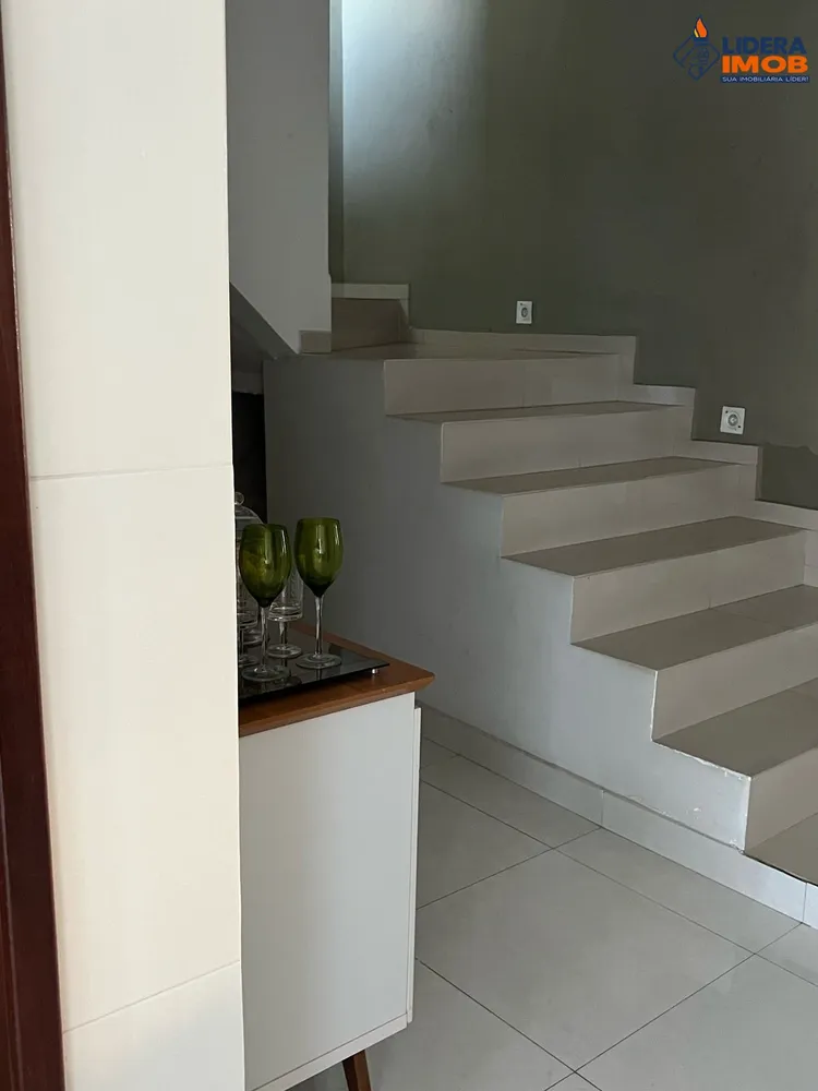 Casa, 3 quartos, 200 m² - Foto 1