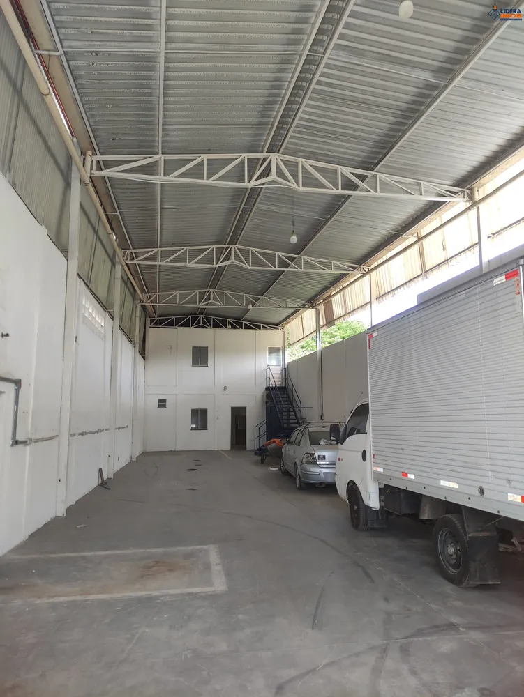 Depósito-Galpão, 300 m² - Foto 1