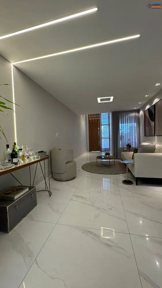 Casa, 3 quartos, 250 m² - Foto 4