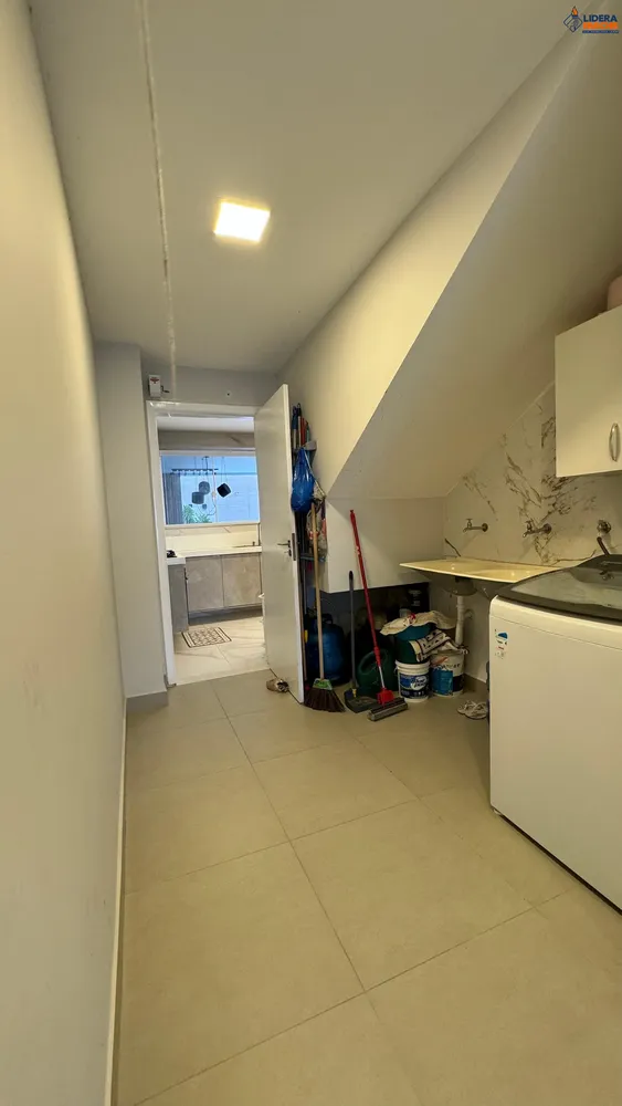 Casa, 3 quartos, 250 m² - Foto 3