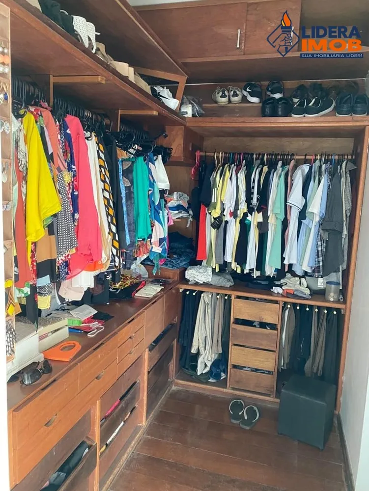 Apartamento, 3 quartos, 196 m² - Foto 1