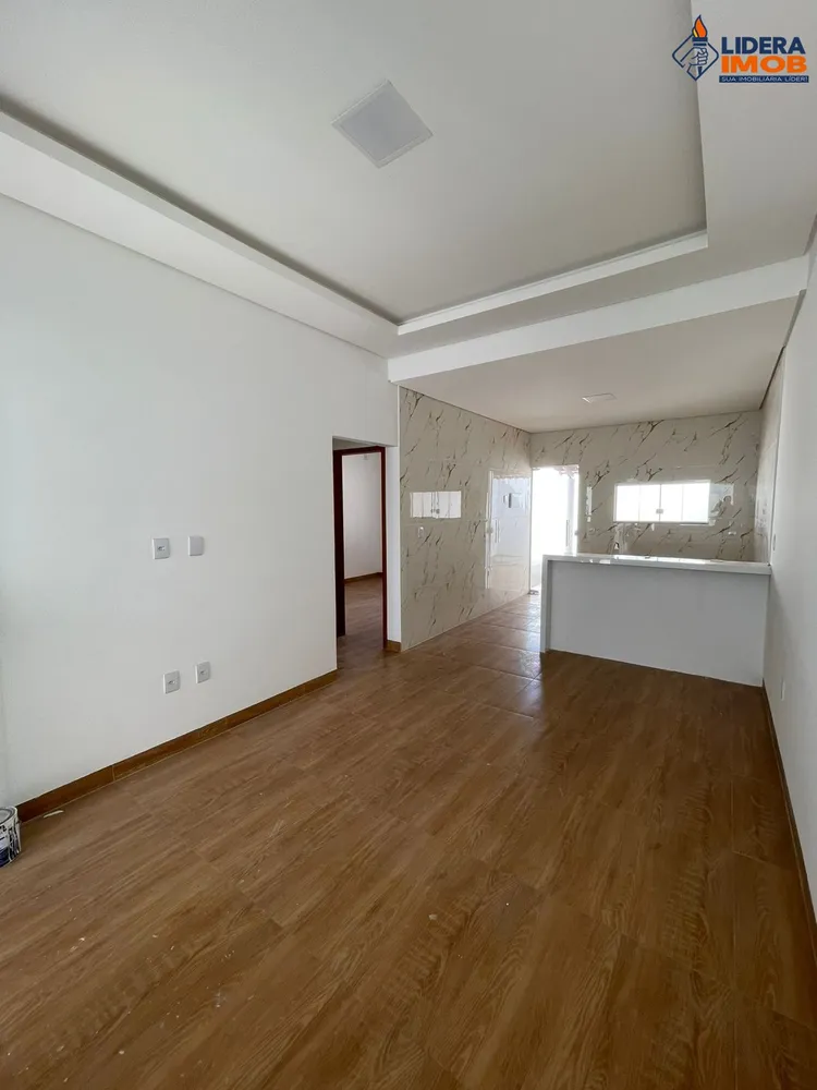 Casa, 2 quartos, 160 m² - Foto 1