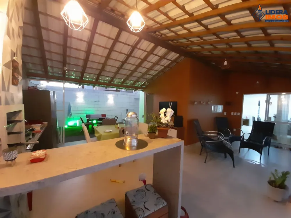 Casa, 4 quartos, 215 m² - Foto 4