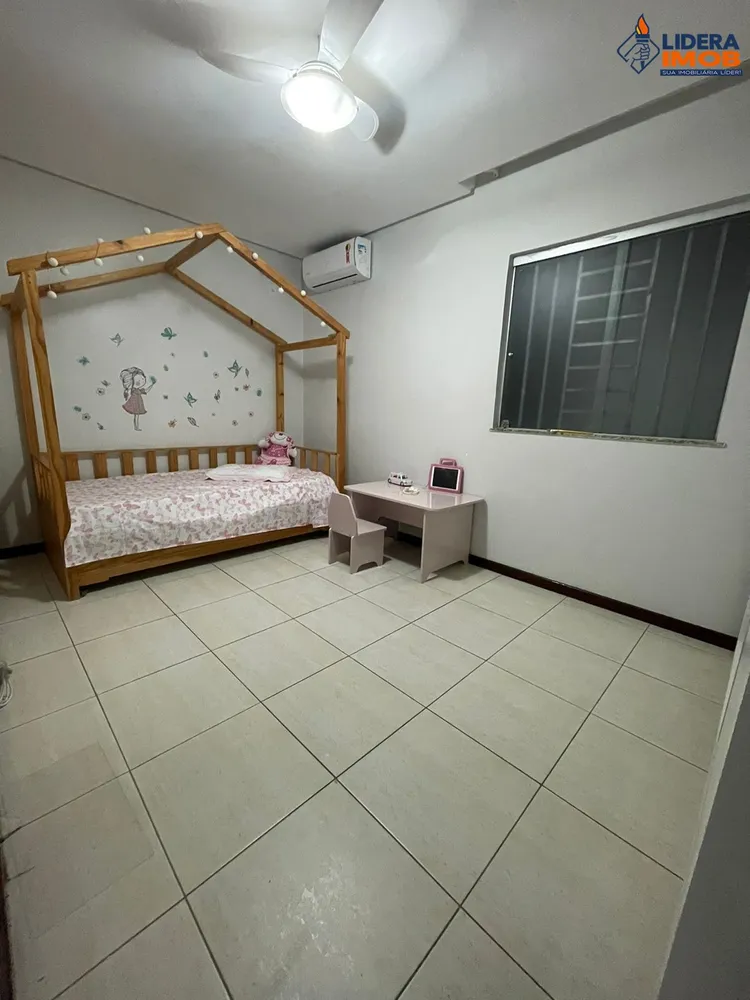 Casa, 4 quartos, 180 m² - Foto 2
