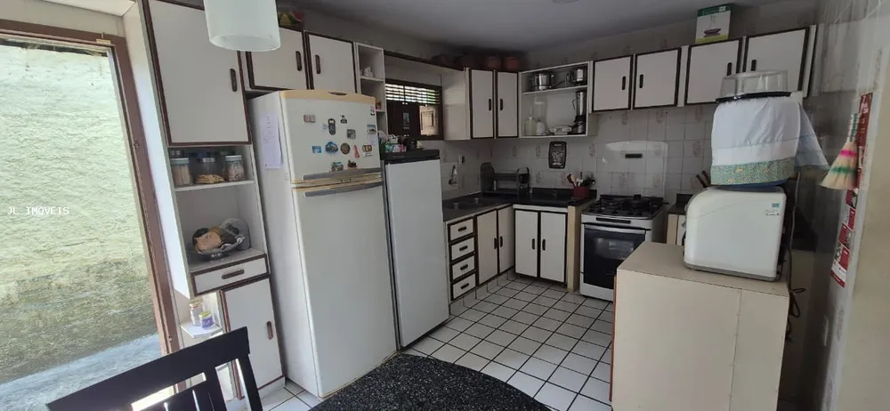 Casa, 3 quartos, 236 m² - Foto 4