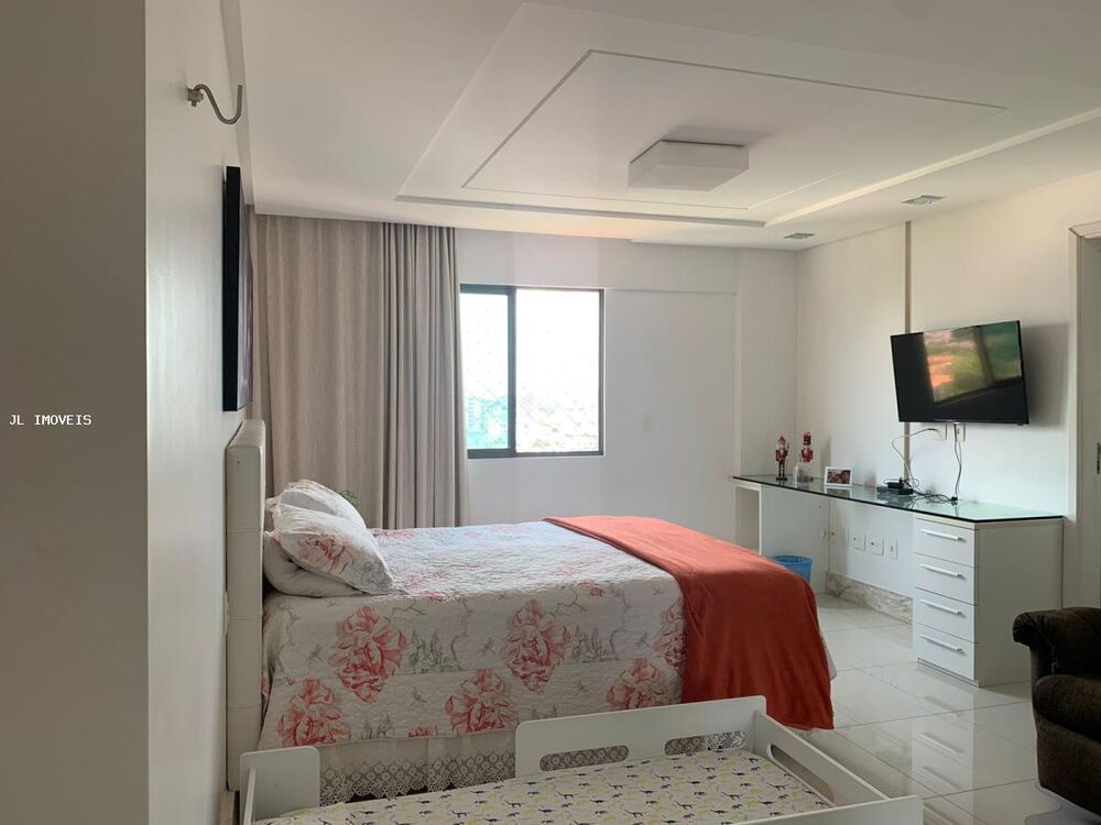 Apartamento à venda com 5 quartos, 390m² - Foto 3