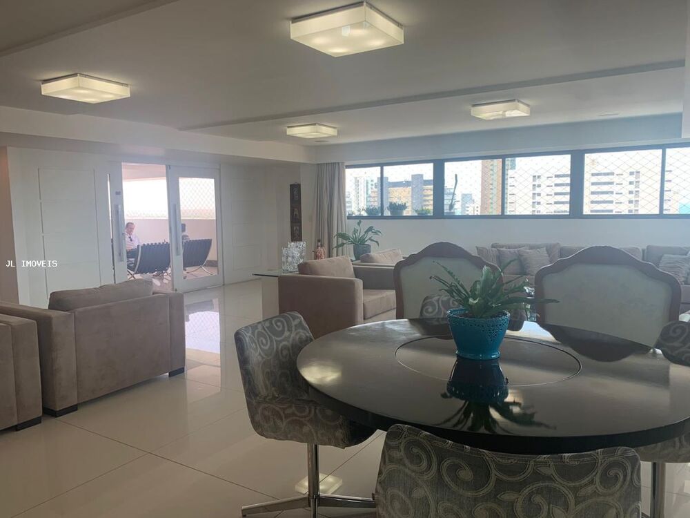 Apartamento à venda com 5 quartos, 390m² - Foto 2