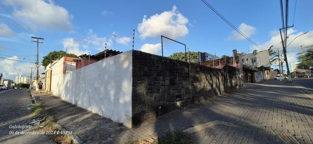 Casa, 3 quartos, 214 m² - Foto 1