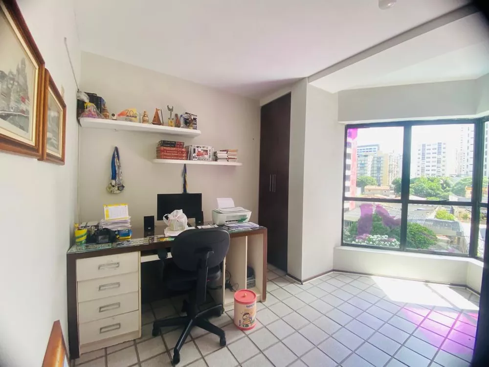 Apartamento à venda com 3 quartos, 175m² - Foto 6