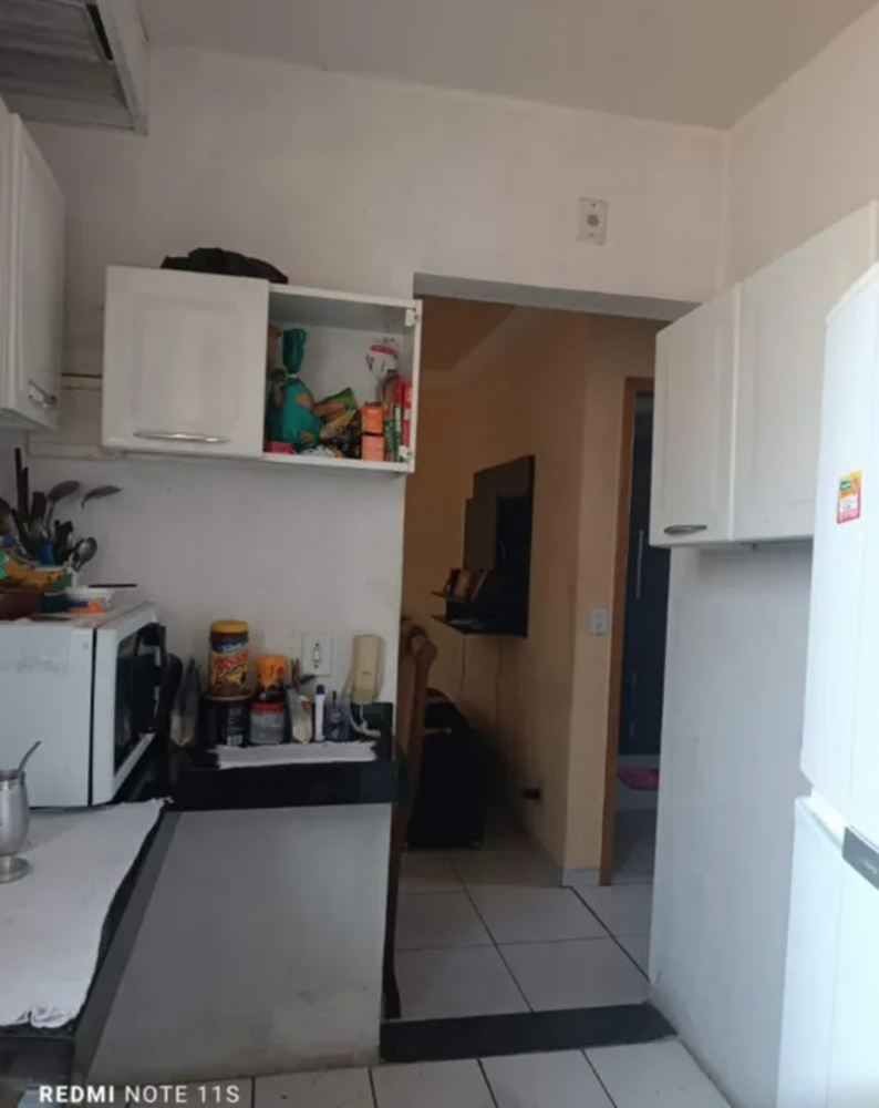 Apartamento à venda com 2 quartos, 44m² - Foto 2