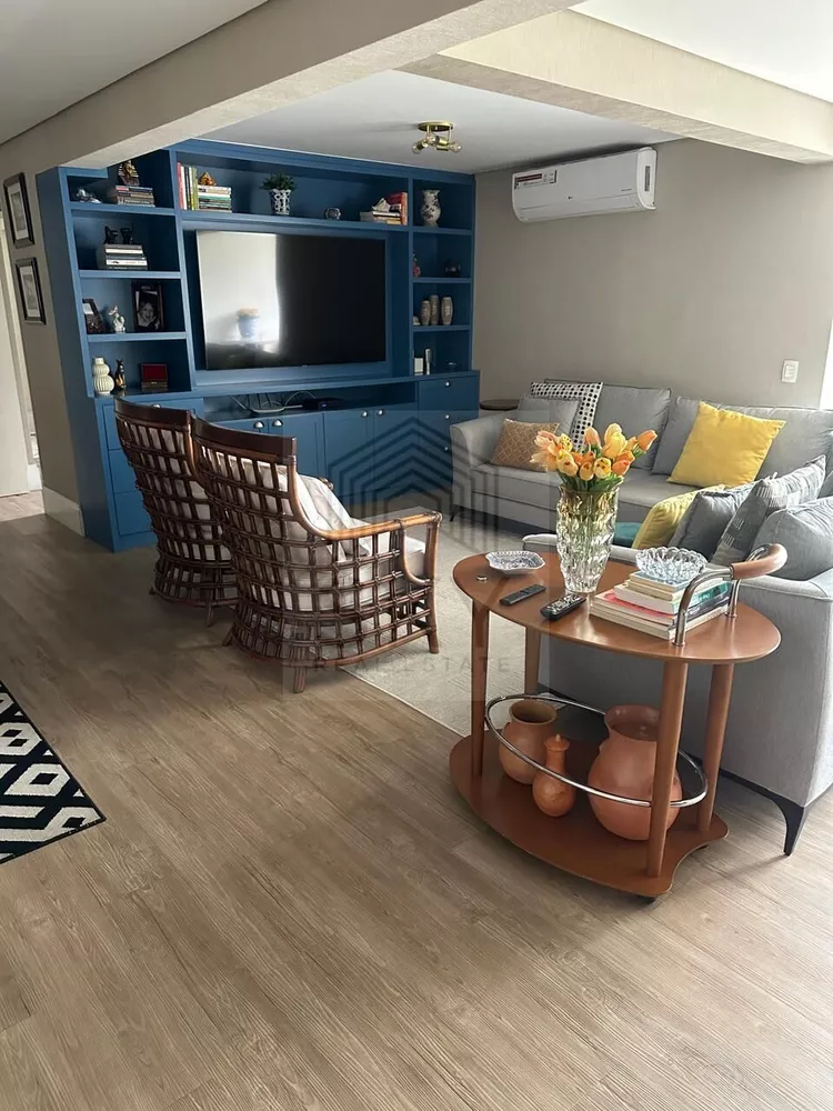 Apartamento, 3 quartos, 144 m² - Foto 1
