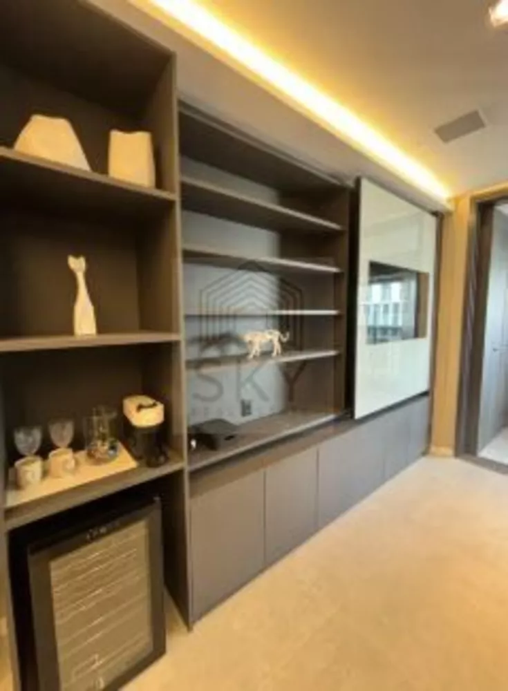 Apartamento, 1 quarto, 77 m² - Foto 1