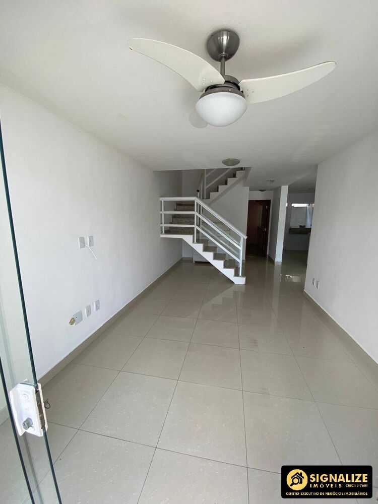 Casa à venda com 4 quartos, 300m² - Foto 1