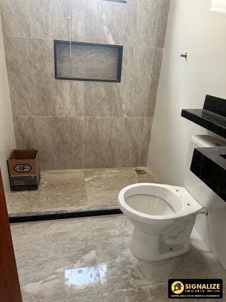 Casa à venda com 2 quartos, 92m² - Foto 3