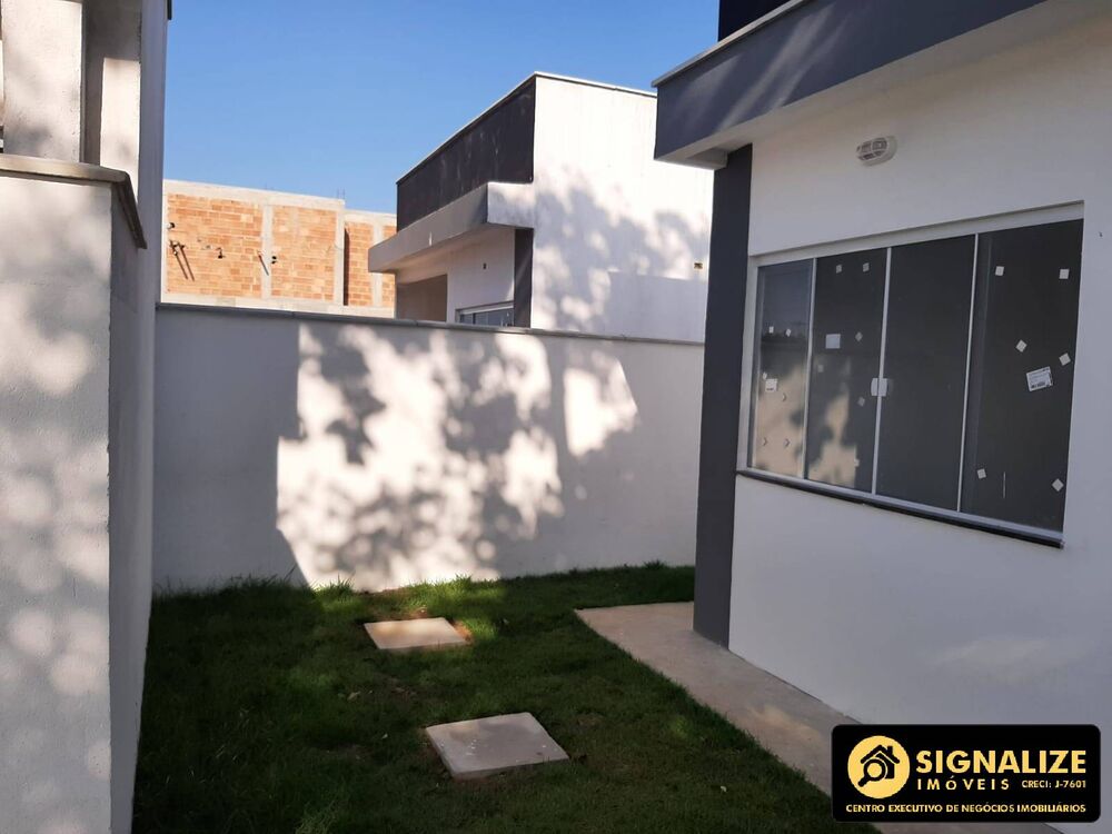 Casa à venda com 2 quartos, 58m² - Foto 4