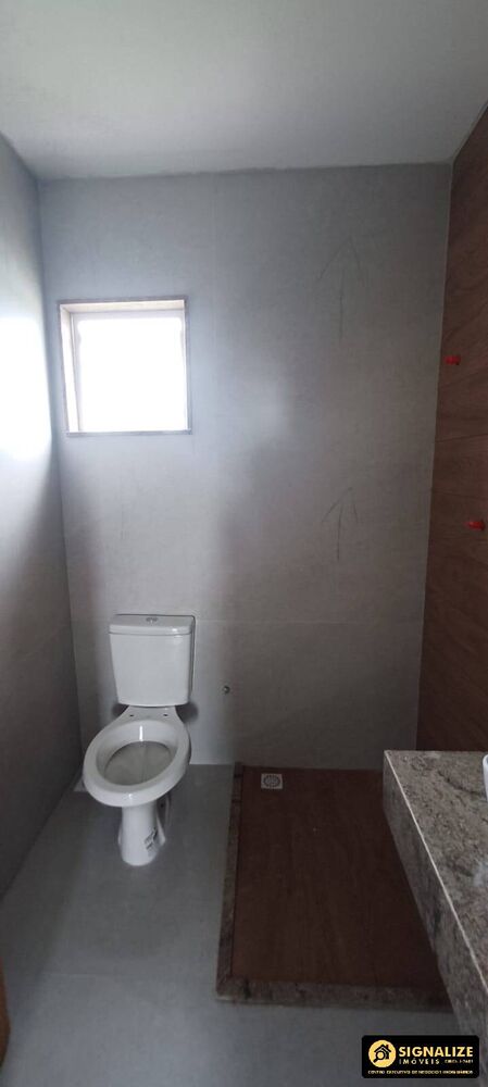 Casa à venda com 4 quartos, 103m² - Foto 2