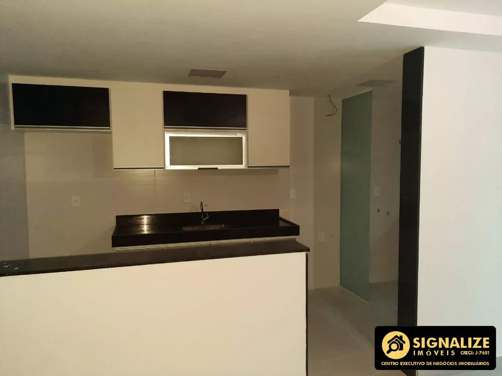 Apartamento à venda com 2 quartos, 62m² - Foto 3