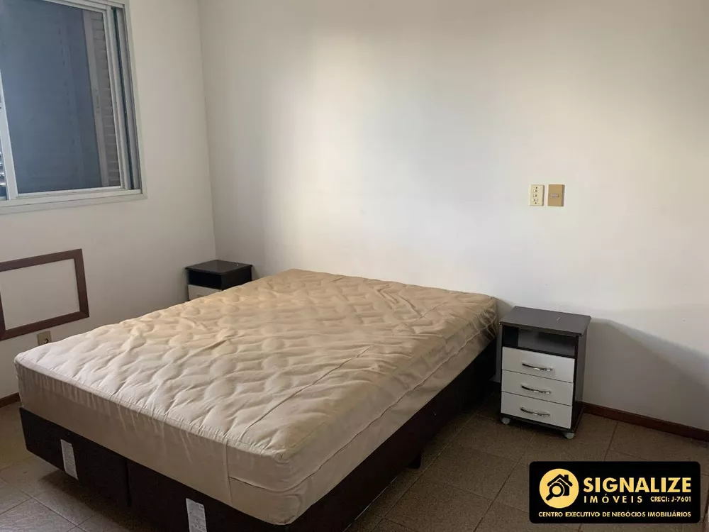 Apartamento para alugar com 3 quartos, 120m² - Foto 6