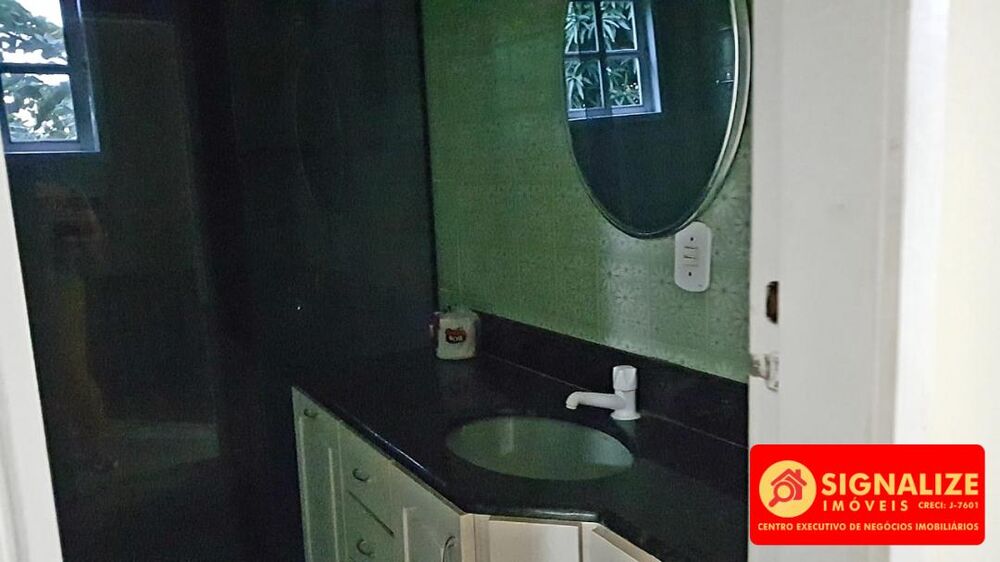 Casa à venda com 3 quartos, 240m² - Foto 7