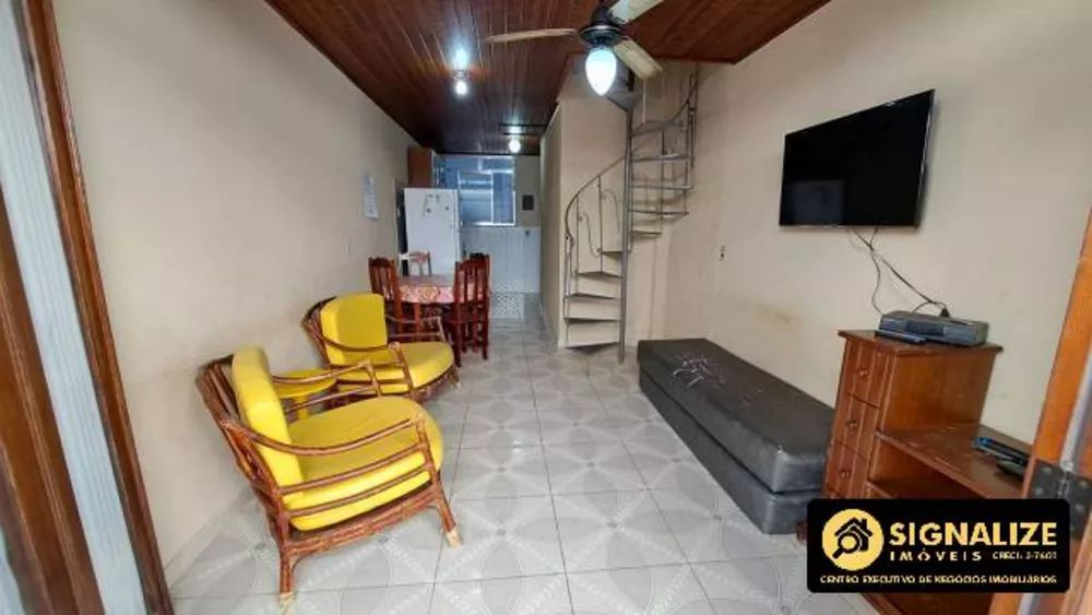 Apartamento à venda com 2 quartos, 70m² - Foto 2